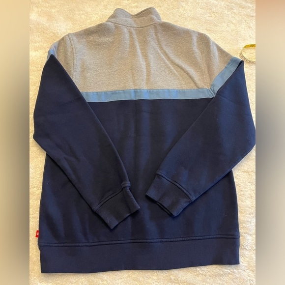 IZOD Quarter Zip Crew Neck - Picture 5 of 5